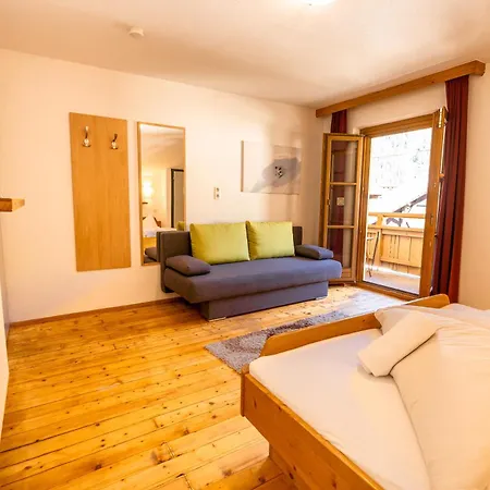 Cityhouse Szálloda 3*